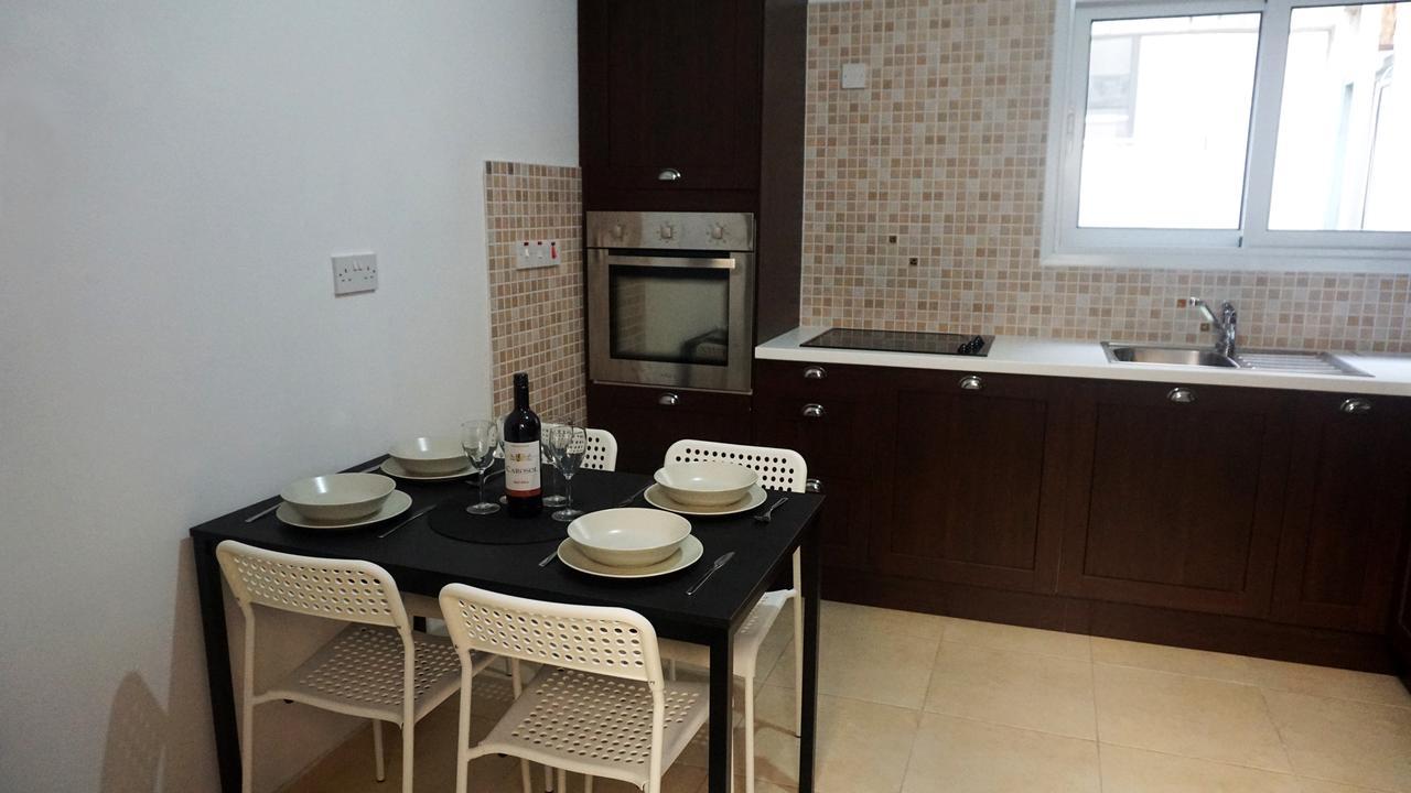 Lazuli City Seaview Apartment 34 Ларнака Екстер'єр фото